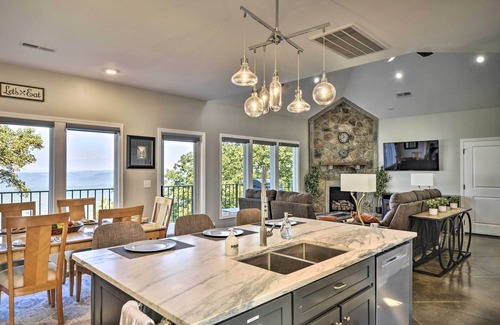 Lookout Mountain House | Scenic Sanctuary in Lookout Mountain w/Views!