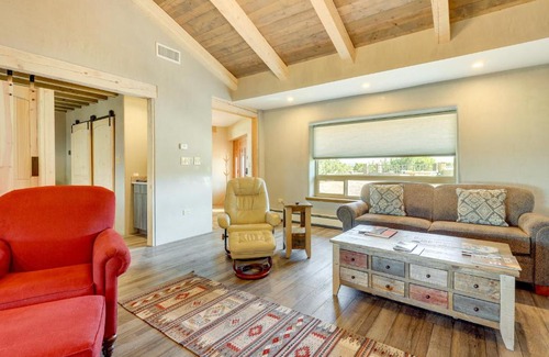 Santa Fe House | Scenic Santa Fe Vacation Rental with Views and Hot Tub