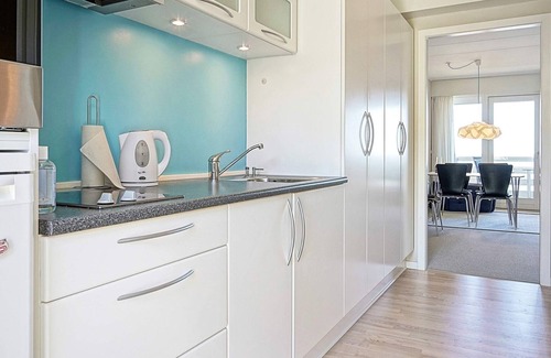 Sandkaas Apartment | Scenic Seaside Retreat in Sandkas-By Traum