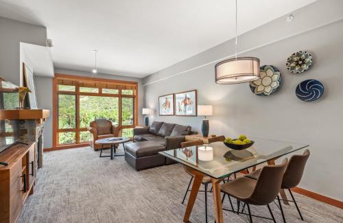 Snowmass Village House | Scenic Slopeside Haven The Snowmass Village Gem