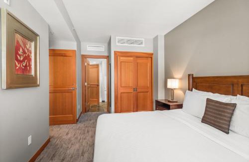 Snowmass Village House | Scenic Slopeside Haven The Snowmass Village Gem