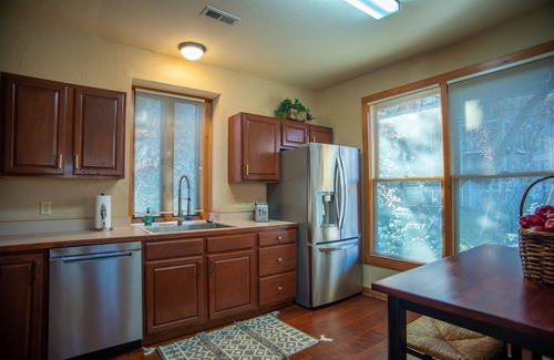 Mountain Air Villa | Scenic Solitude- Private Club Access