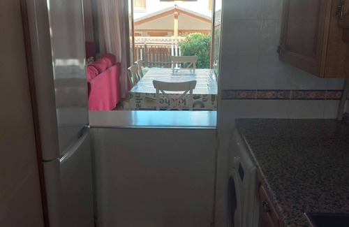 Villanua House | Scenic Stone Mountain House with Garden, 3 Double Bedrooms & Loft, Fully Equipped Kitchen