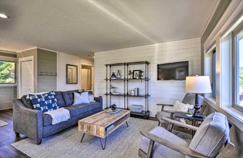 Carson Apartment | Scenic Studio with Loft and View of the Columbia River