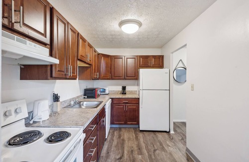 Parma Apartment | Scenic towers 3217I Cozy & Comfy I Free Parking