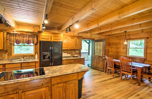 Trade Cabin | Scenic Trade Cabin w/Deck Near Boone & App State!