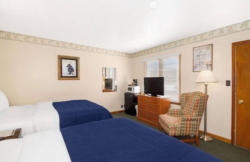 Lansing Hotel | Scenic Valley Motel