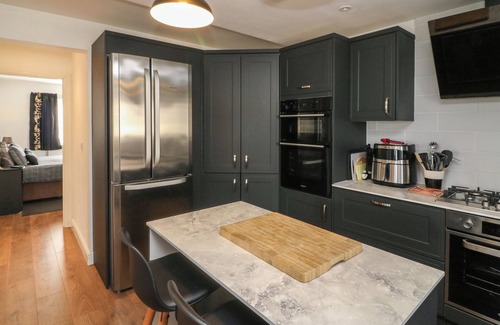 Umberleigh Cottage | SCENIC VIEWS, family friendly in High Bickington