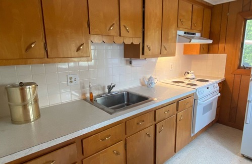 Boothbay Harbor House | Scenic water view II 🌅walking distance to restaurants shopping and boat excursions ! No car necessary !