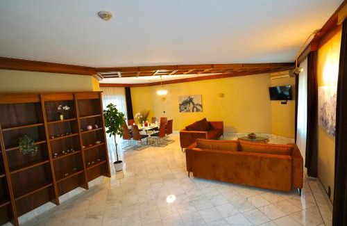 Meidling Apartment | Schönbrunn Villa ZM