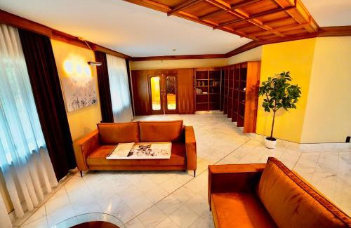 Meidling Apartment | Schönbrunn Villa ZM