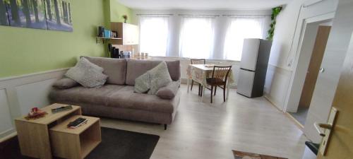 Sulz am Neckar Apartment | Schöne 2 Zimmer Wohnung in Sulz Bergfelden bis 4 Personen