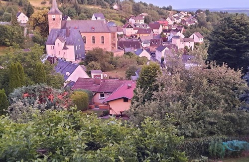 Rhein-Lahn-Kreis District Apartment | Schöne Aussicht vacation apartment - vacation apartment with large terrace