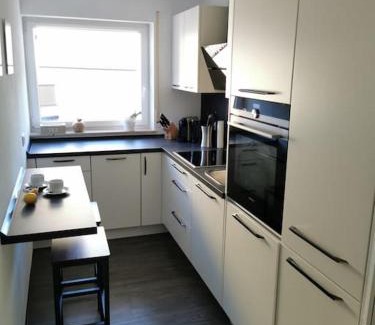Weingarten Apartment | Schöne große Ferienwohnung BASILIKABLICK stadtnah ruhig Nähe Bodensee mit Aussicht