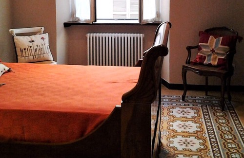 Pieve di Teco Apartment | Schöne Wohnung im Zentrum, günstiger Wochenpreis, kostenloses WLAN, 5 Betten