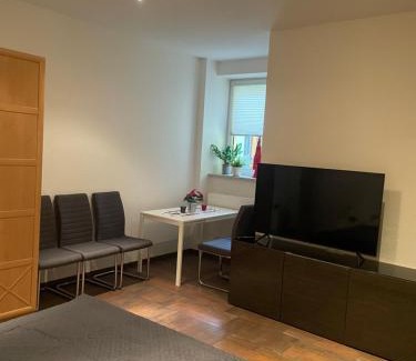 Aue Apartment | Schöne Zweiraumwohnung im Zentrum