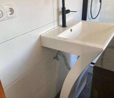 Schwentinental Apartment | SchöneWohnung mit eigenem Gsrten und Eingang