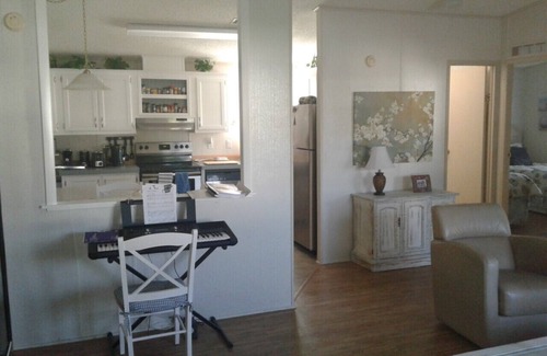 Fussels Corner House | Schalamar Creek, Lakeland , Florida 30 days min, 30 days notice