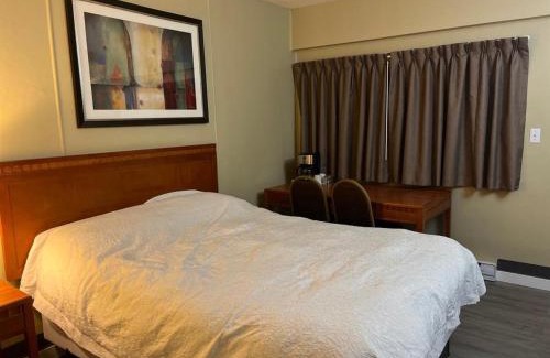 Vernon Hotel | Schell Motel