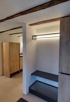 Bettingen House | Scheune als besonderes Ferienhaus in der Südeifel - SCHEIA
