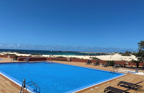 Los Lagos Apartment | Schicke Maisonette-wohnung Direkt am Strand, mit Meerblick und