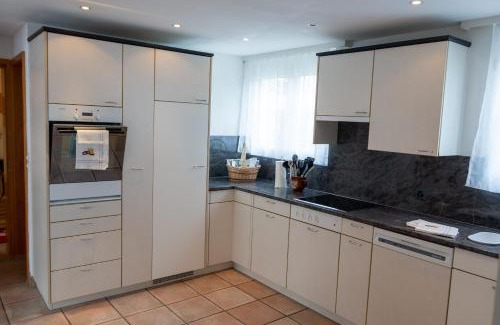 Neu St Johann House | Schlafen zur Brauerei St. Johann