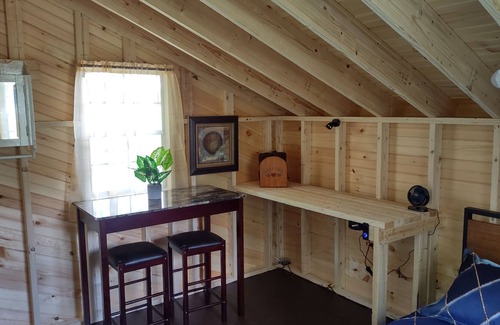 Lincoln Cabin | Schlafman's Hollow Solar Camping Cabin 2