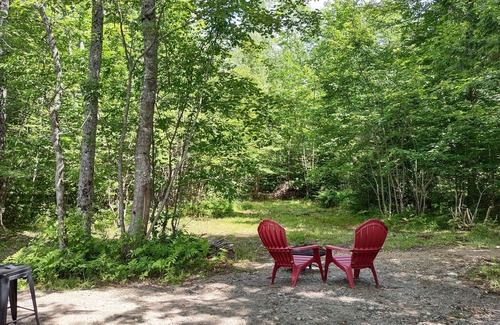 Lincoln Cabin | Schlafman's Hollow Solar Cabin 2