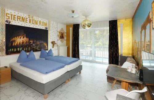 Eisfeld Hotel | Schlagerschloss Hotel