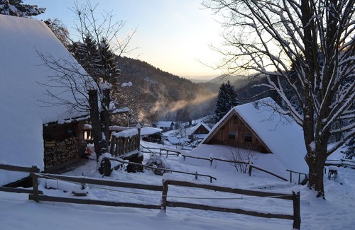 Le Hohwald Ski Chalet | Schlittor's chalet entirely made of logs
