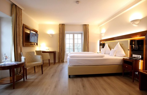 Edesheim Hotel | Schloss Edesheim