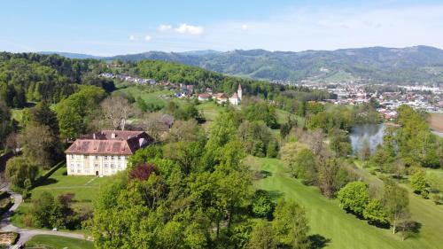 Deutschlandsberg Apartment | Schloss Frauenthal