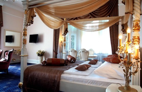 Meinhard Hotel | Schloss Hotel Wolfsbrunnen