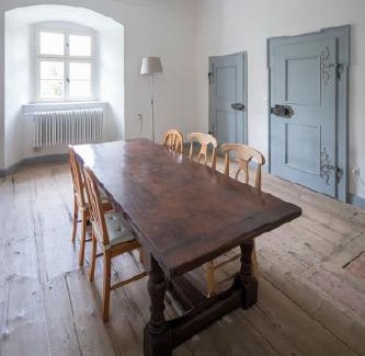 Wenzenbach Apartment | Schloss Schönberg