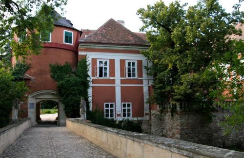 Schrattenthal House | Schloss Schrattenthal