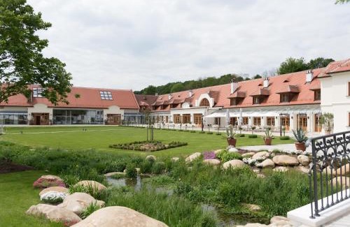 Kapelln Hotel | Schloss Thalheim
