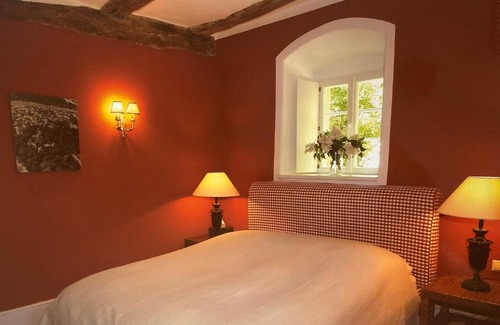 Jagsthausen Hotel | Schlosshotel Götzenburg