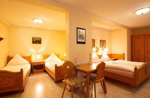 Harburg Hotel | Schlosshotel Harburg