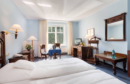 Ralswiek Hotel | Schlosshotel Ralswiek