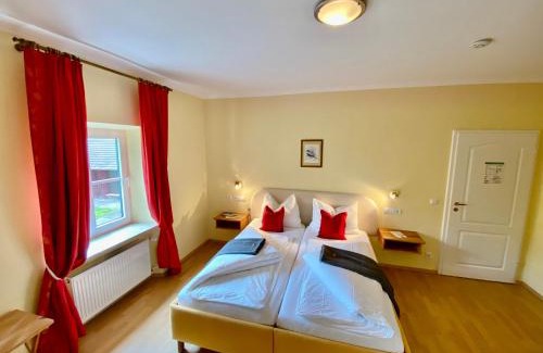 Ering House | Schlosspension Ering