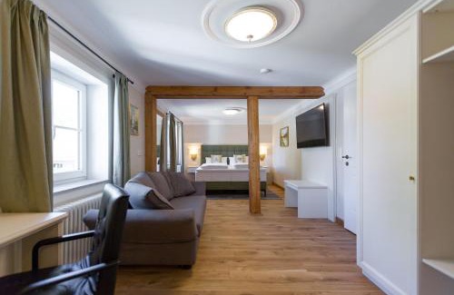 Braunau am Inn Hotel | Schlosstaverne