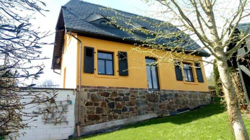 Lunzenau House | Schluchthäusl