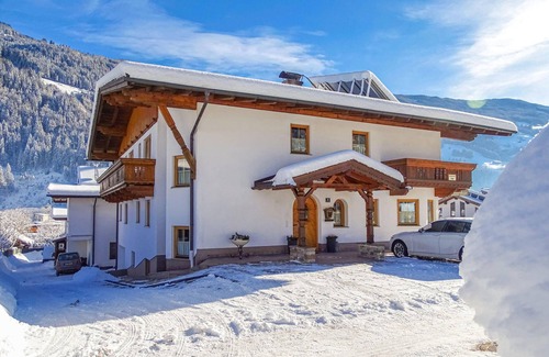 Zillertal Apartment | schoene Ferienwohnung-Aschau