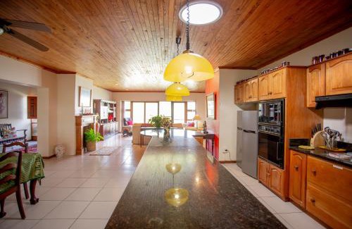 Wilderness House | Schokarme