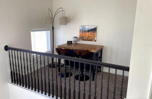 East Central House | Scholar's Loft - Near University of Utah!