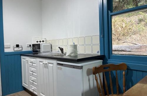 Walhalla House | School Cottage