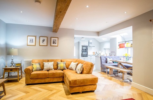 Hepworth Cottage | SCHOOL COTTAGE, family friendly, luxury holiday cottage in Holmfirth