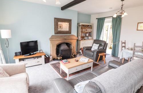 Troutbeck Bridge House | School Cottage