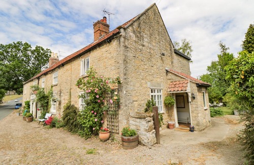 Coxwold Cottage | SCHOOL HOUSE COTTAGE, family friendly, with open fire in Ampleforth