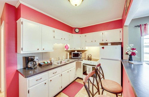 Gap Apartment | 'Schoolhouse Haven' in Gap: Communal Grill & Patio